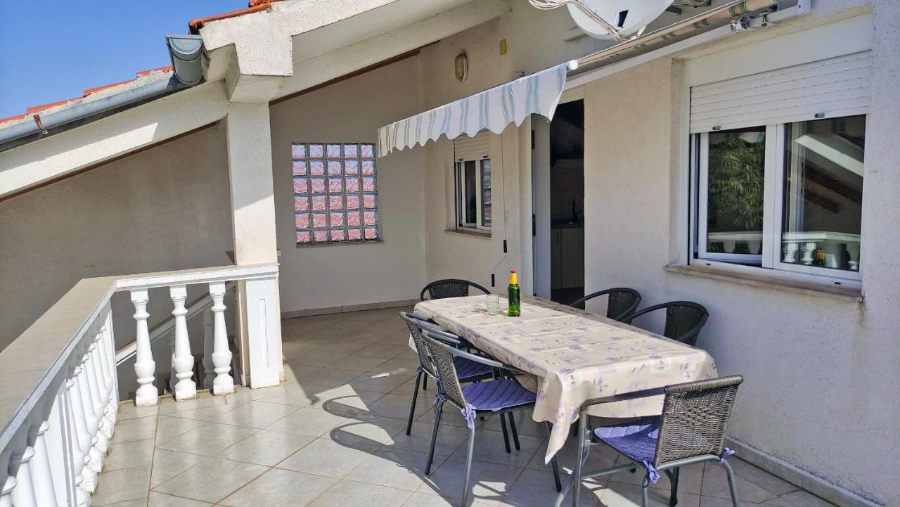 Apartment Amigo Seline Εξωτερικό φωτογραφία