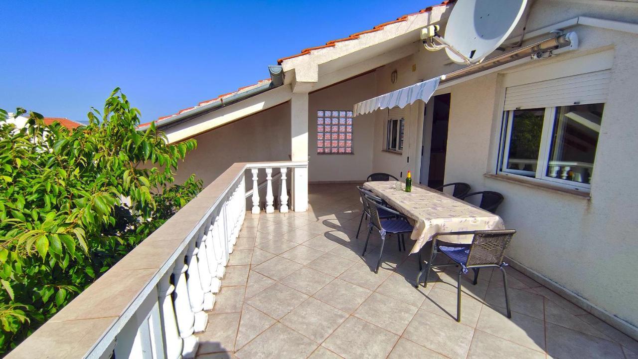 Apartment Amigo Seline Εξωτερικό φωτογραφία